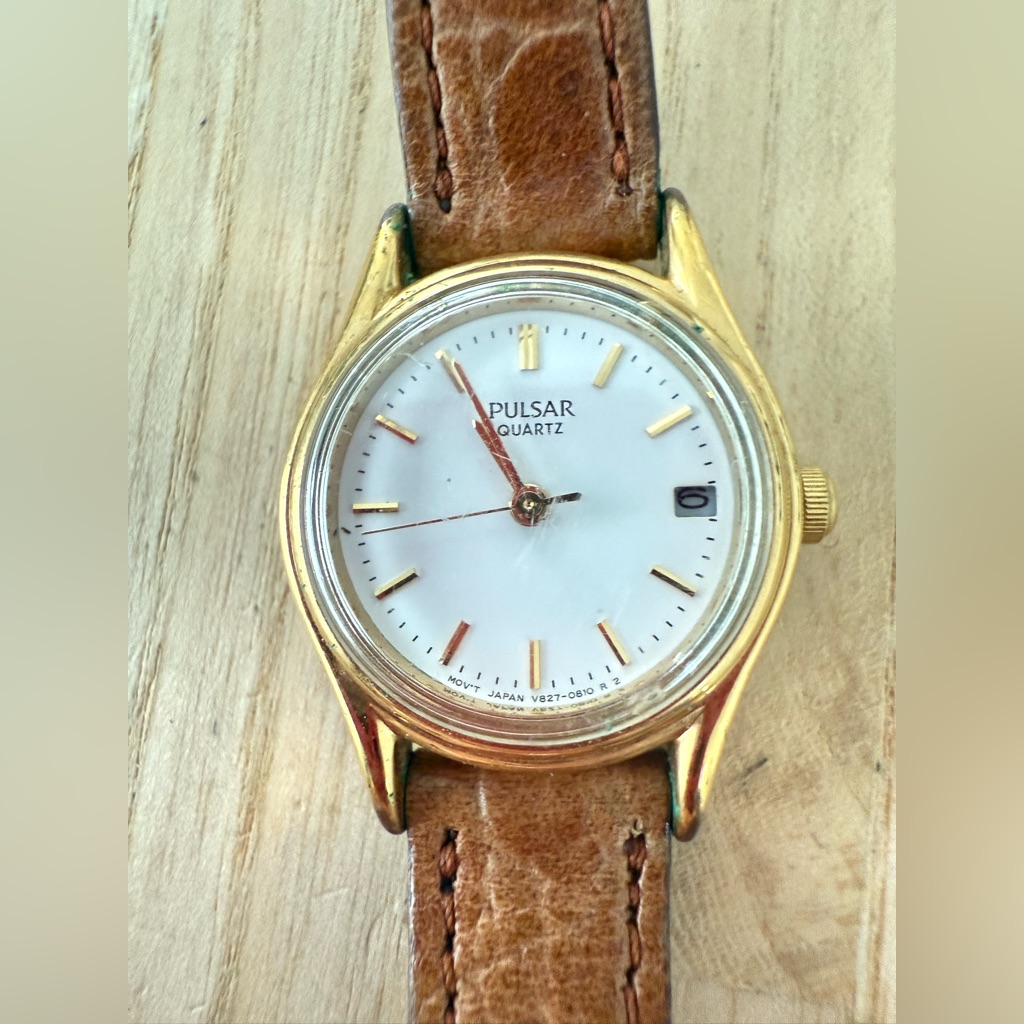 Vintage Pulsar Ladies Gold Tone Tan Leather Watch New Battery